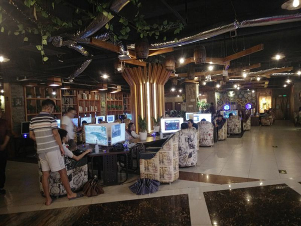 網(wǎng)咖場景 網(wǎng)咖場景